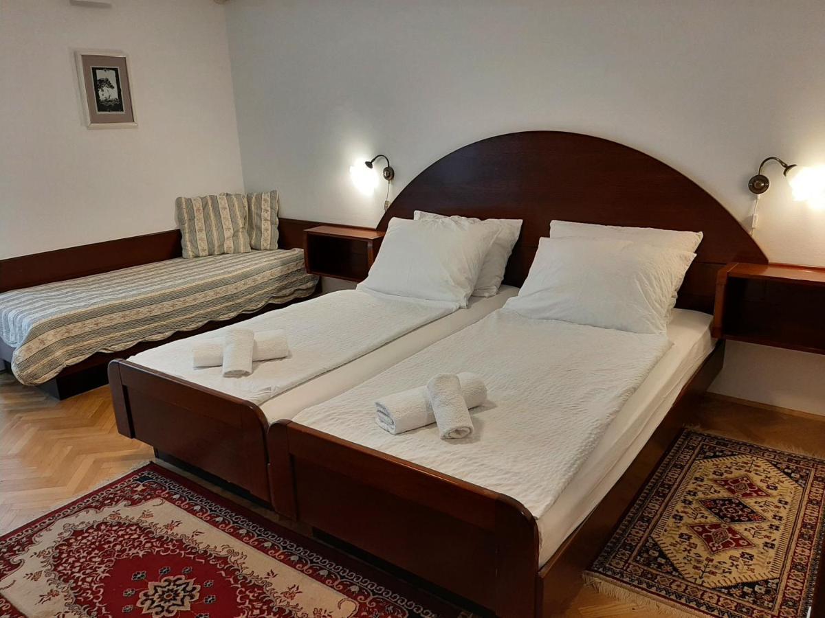 Gostilna Zolnir Hotell Kostanjevica na Krki Exteriör bild